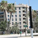 Pacifico 18 *